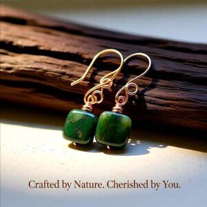 Minimalist Green Jasper Square Dangle Earrings ~ Gorgeous Hand Hammered EarWires